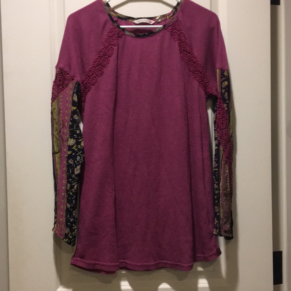 Soft Surroundings womens pullover Floral Lace detailed long sleeve top size M